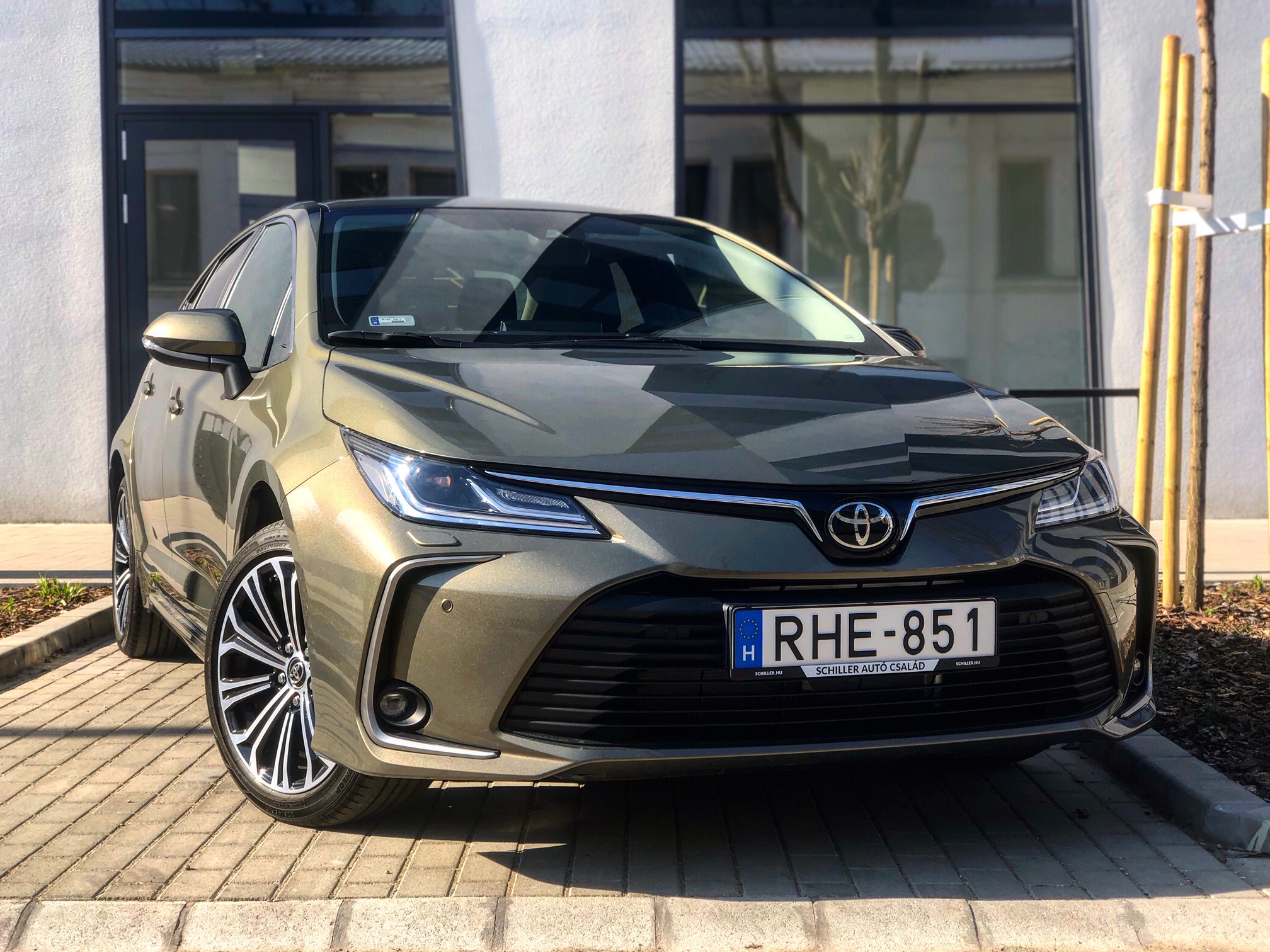 Megérkezett hozzánk a tizenkettedik generációs Toyota Corolla Sedan!