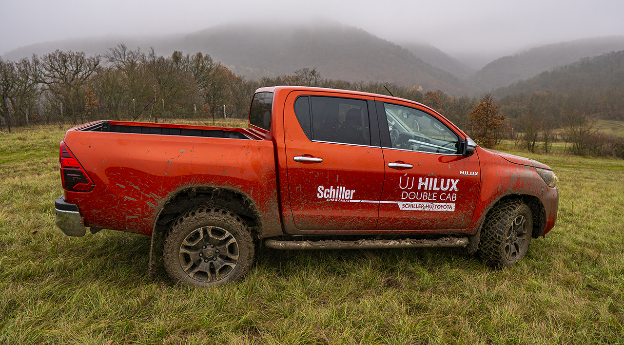 Jó formában van az új Hilux