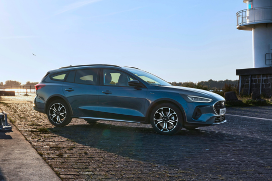 https://old.schiller.hu/wp-content/uploads/2022/06/540x360-Ford-Focus-titanium-a8.png