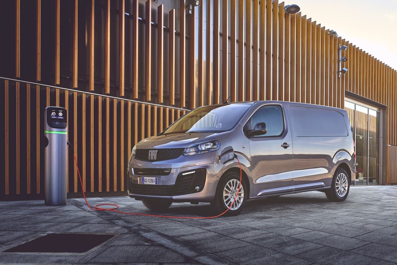 A Fiat e-Scudo a Fiat második elektromos kisteherautója.