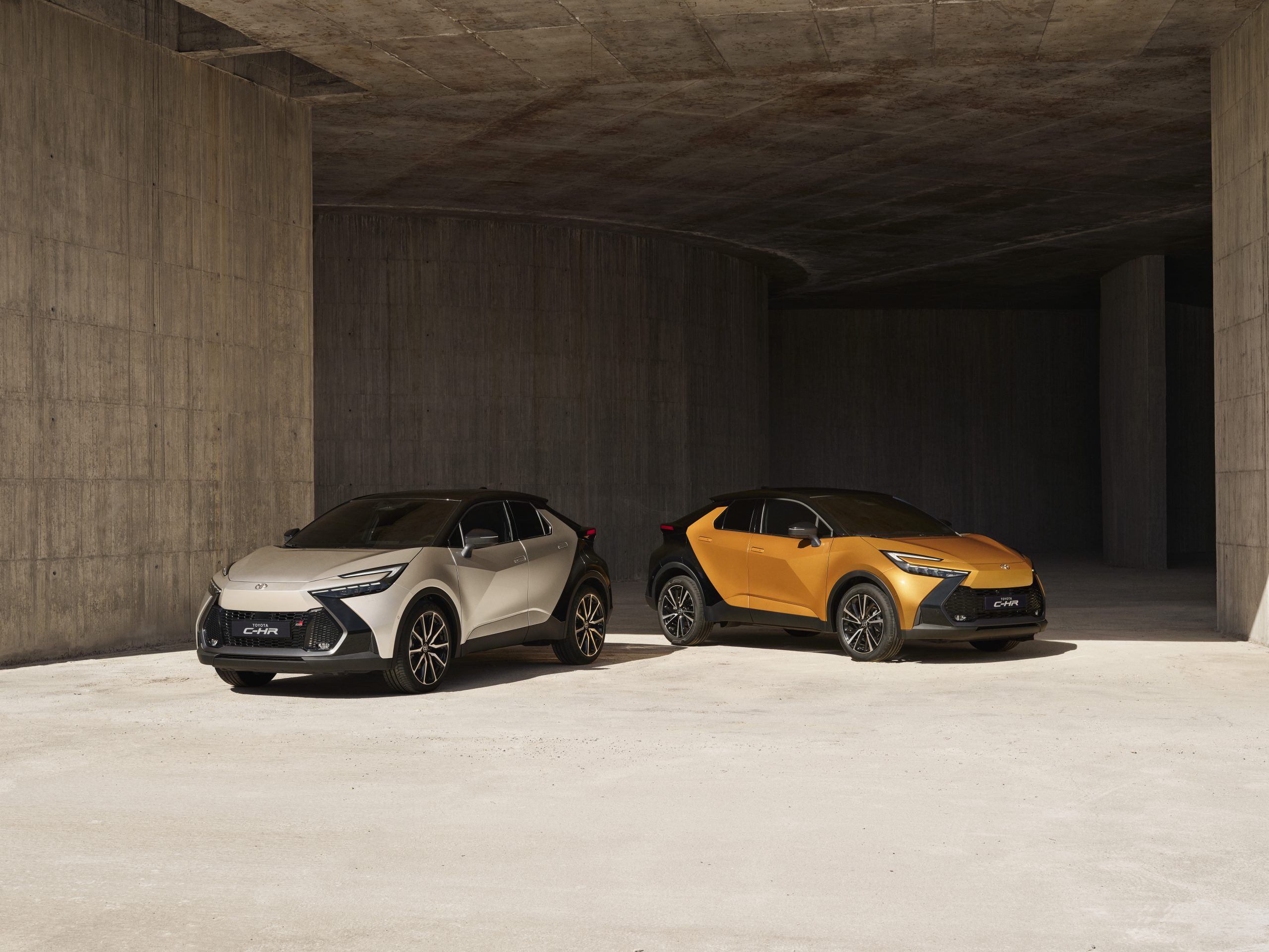 Új Toyota C-HR