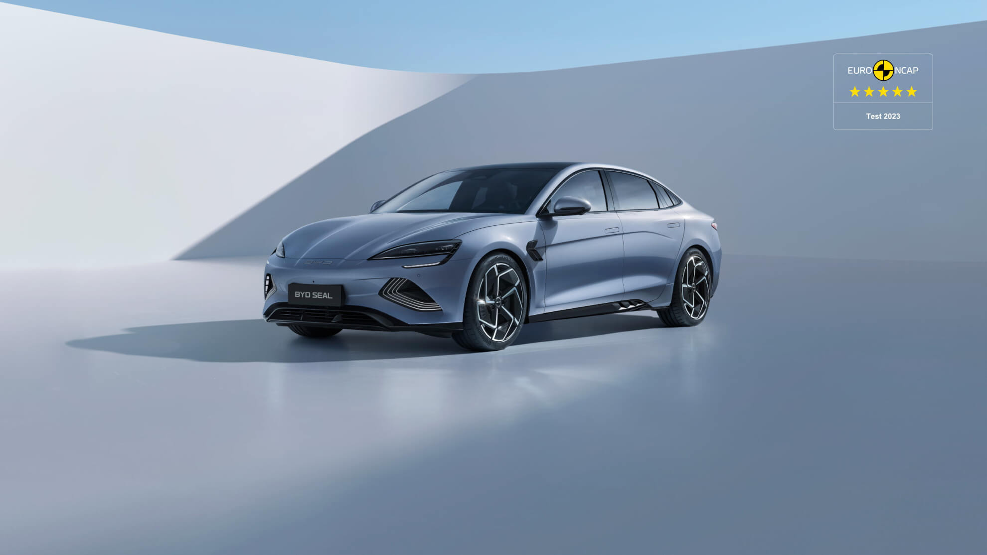 A BYD SEAL a tesla model 3 méltó ellenfele.