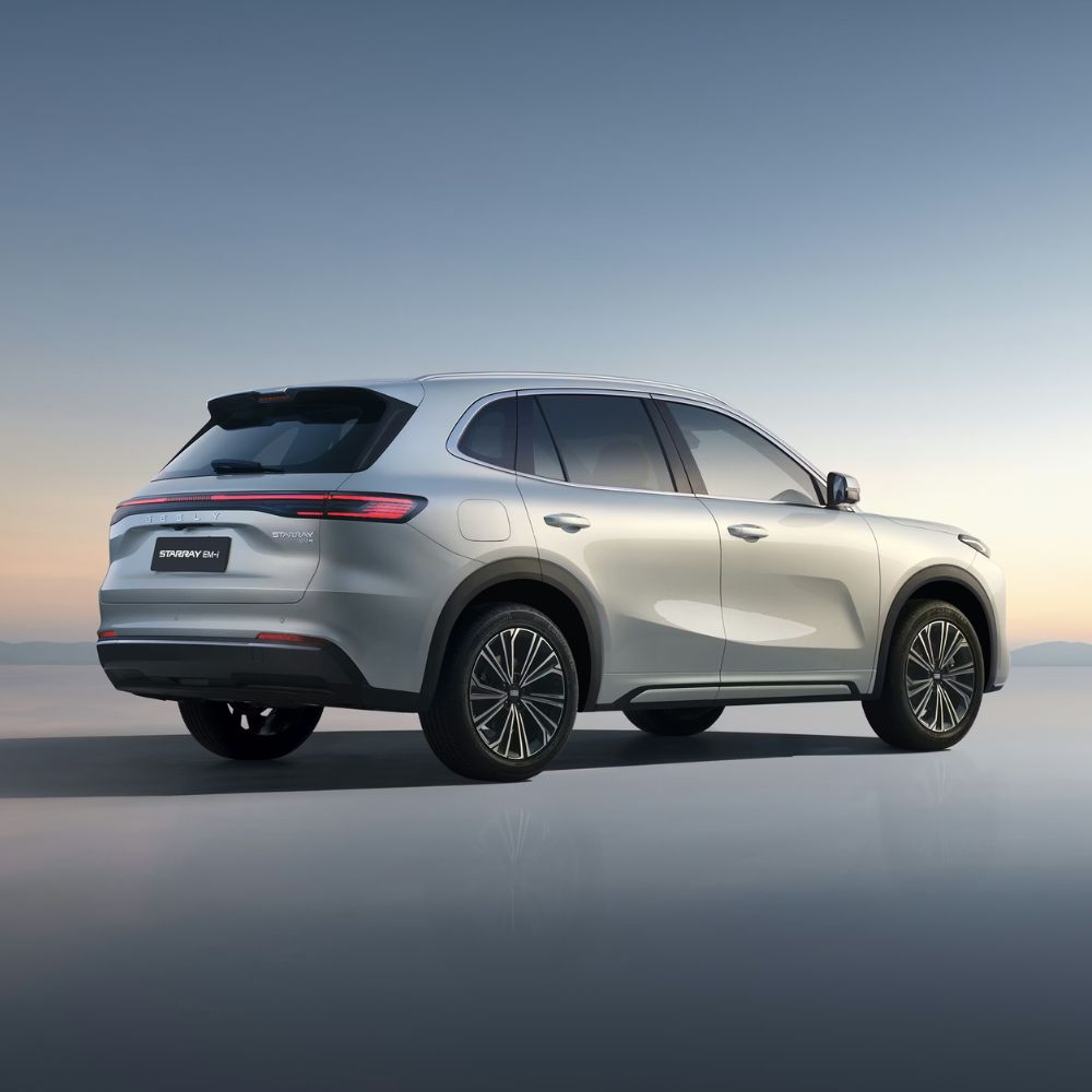 https://old.schiller.hu/wp-content/uploads/2026/03/Geely_Starray_em-i_kulso_jobb.jpg